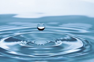 https://pixabay.com/en/drops-of-water-water-nature-liquid-578897/