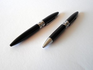 https://pixabay.com/en/pen-pens-leave-writing-tool-coolie-769052/