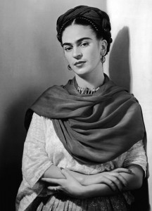 https://upload.wikimedia.org/wikipedia/commons/c/cf/Frida1.jpg