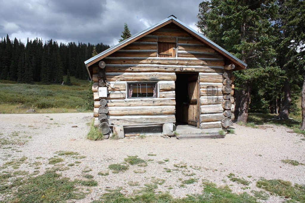 http://commons.wikimedia.org/wiki/File:Elwood_Cabin_Rio_Grande_Forest_Colorado_September_2013.JPG