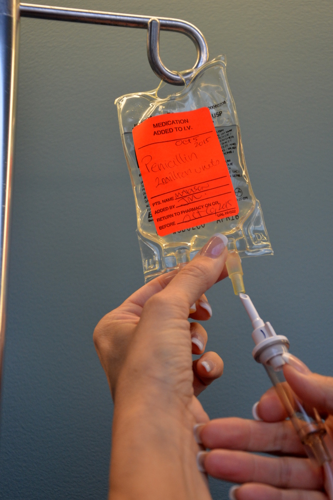 Best Practices for Advance Spiking of IV Bags, IV Bags