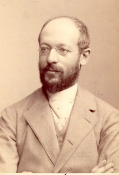 Figure 1.11. Georg Simmel (1858-1918) Wikimedia Commons. (Photo courtesy of Julius Cornelius Schaarwächter/wikimedia commons)
