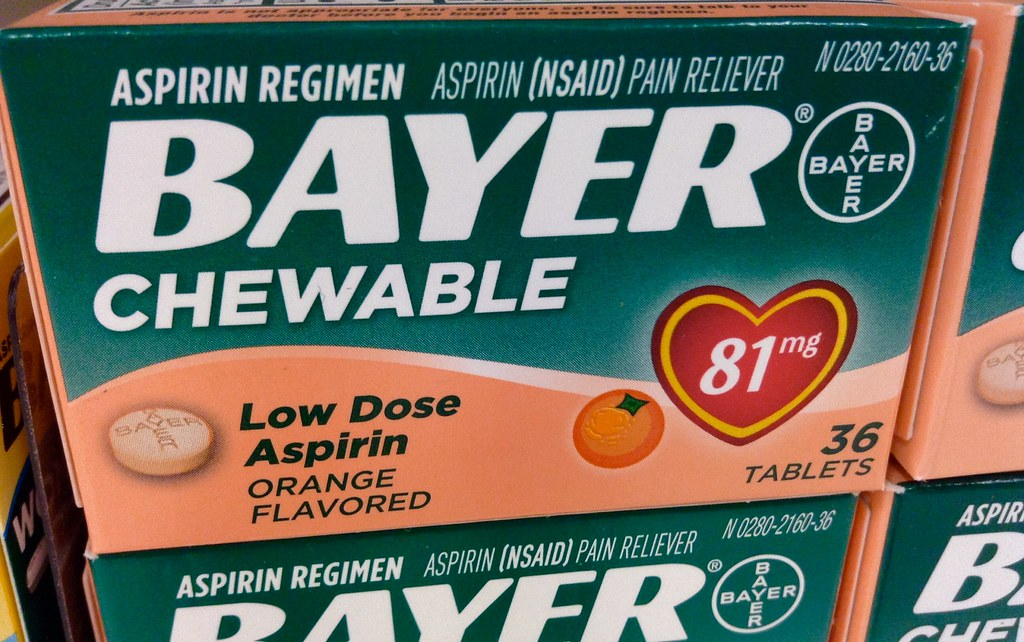 Bayer brand aspirin package.