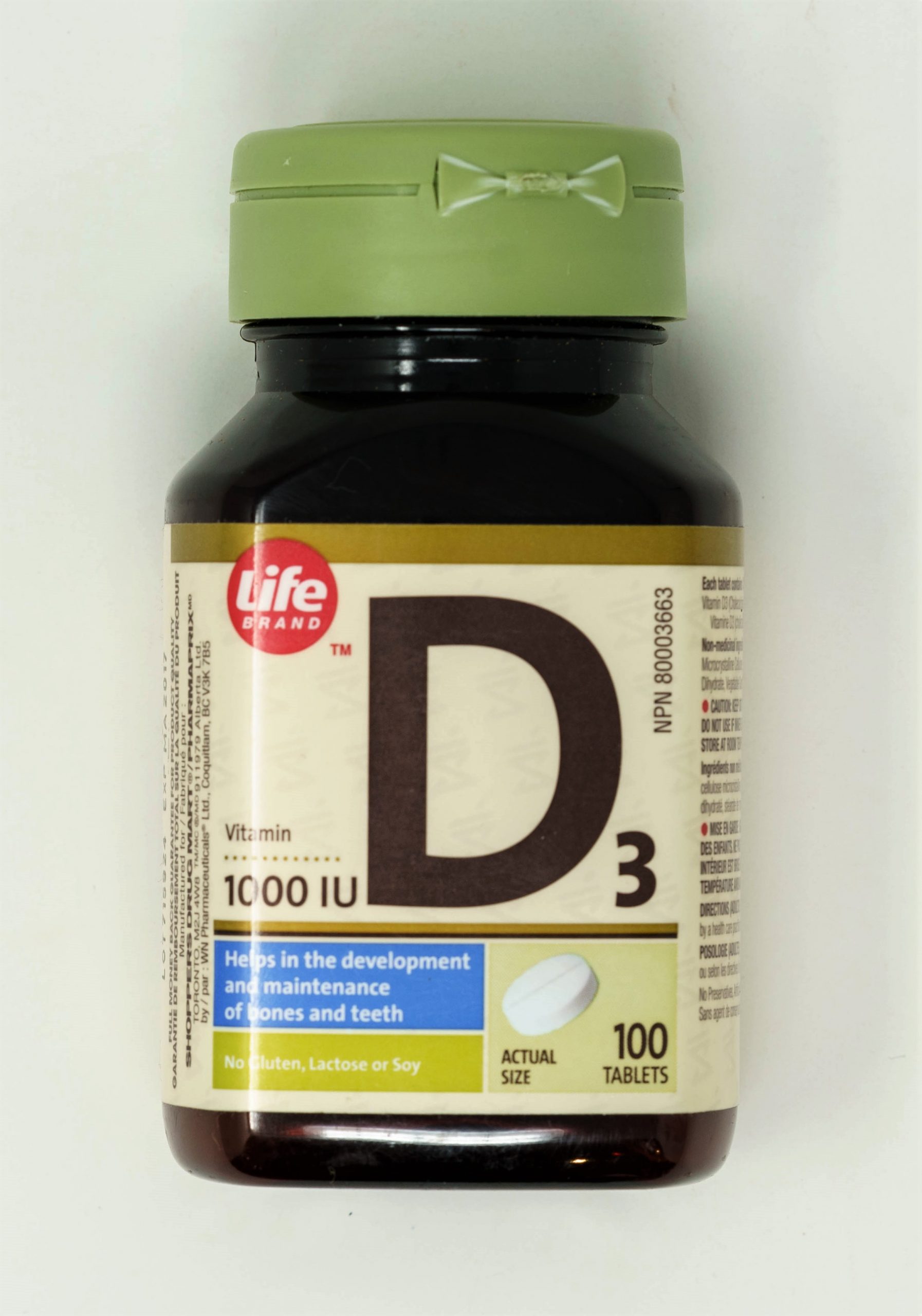 Vitamin D3 bottle. 100 tablets. 1000 IU. The generic name is not on the bottle.