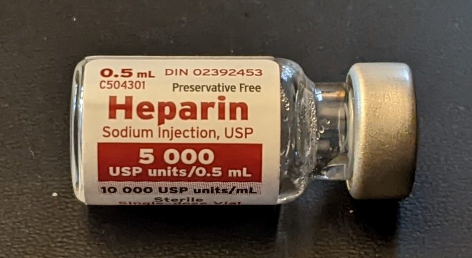 Heparin vial. 0.5mL. 5000 USP units. 10,000 USP units/mL.