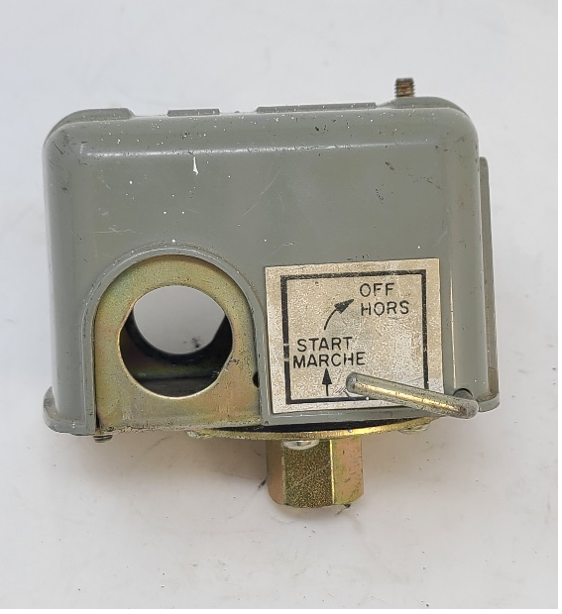 Figure 27 Pressure switch with low pressure cut-off