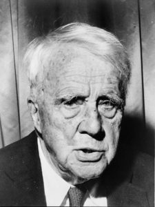 Photo portrait of Robert Frost.